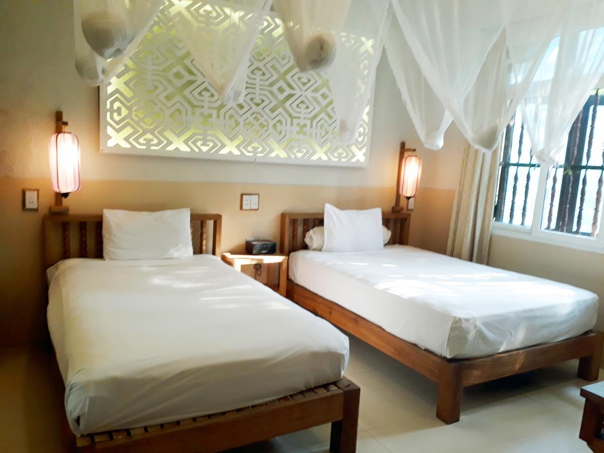 Hoi An Pho Library Hotel Экстерьер фото