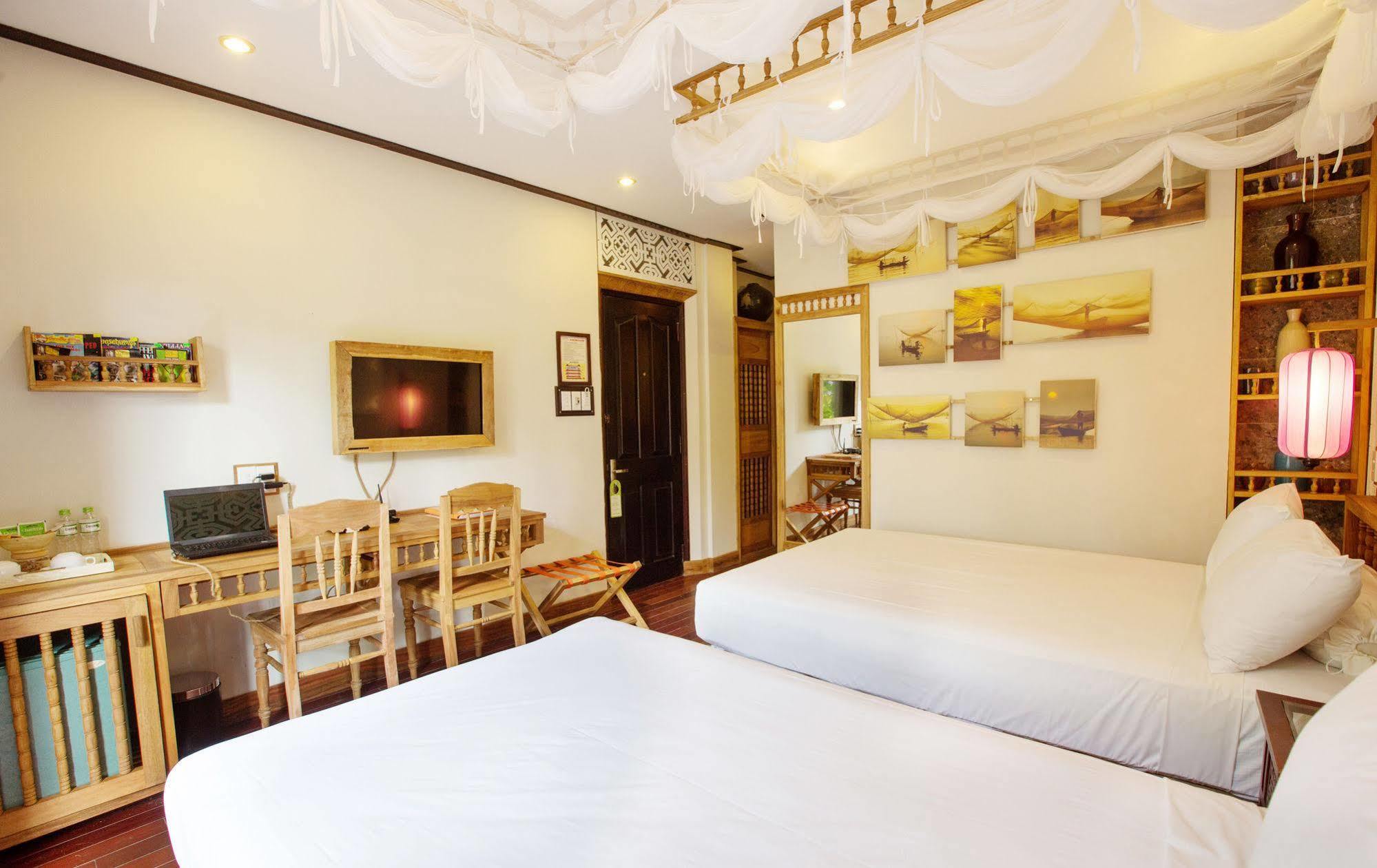 Hoi An Pho Library Hotel Экстерьер фото